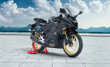 शानदार EMI Plan के साथ Yamaha की Sports बाइक को लाये अपने द्वार,देखे फीचर्स