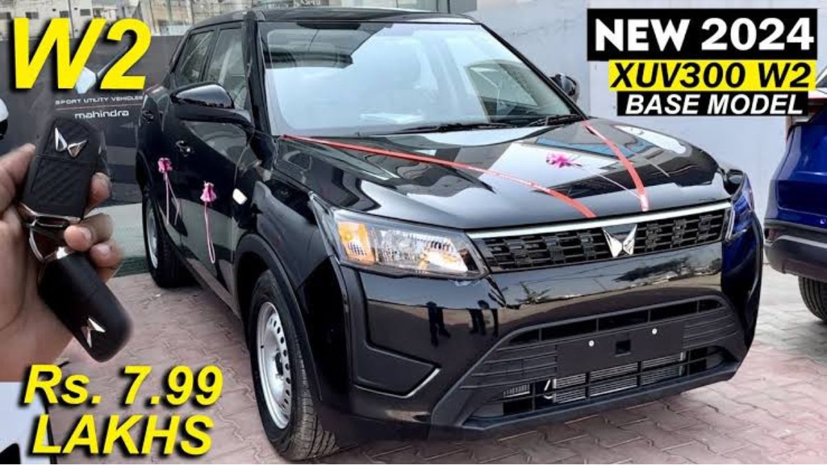 लॉन्च होते ही शोरूम से फटाफट बिक रही 20Km माइलेज वाली Mahindra XUV300 W2 कार