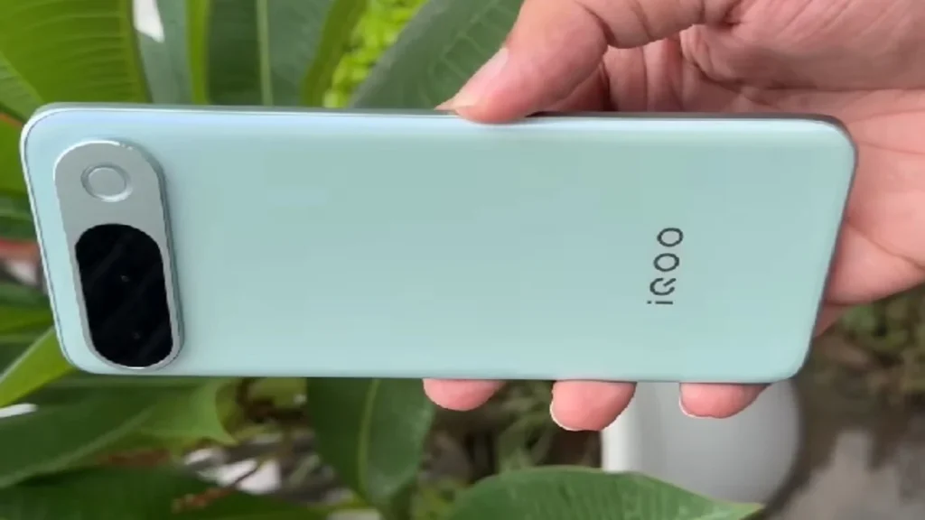 iQOO Z11